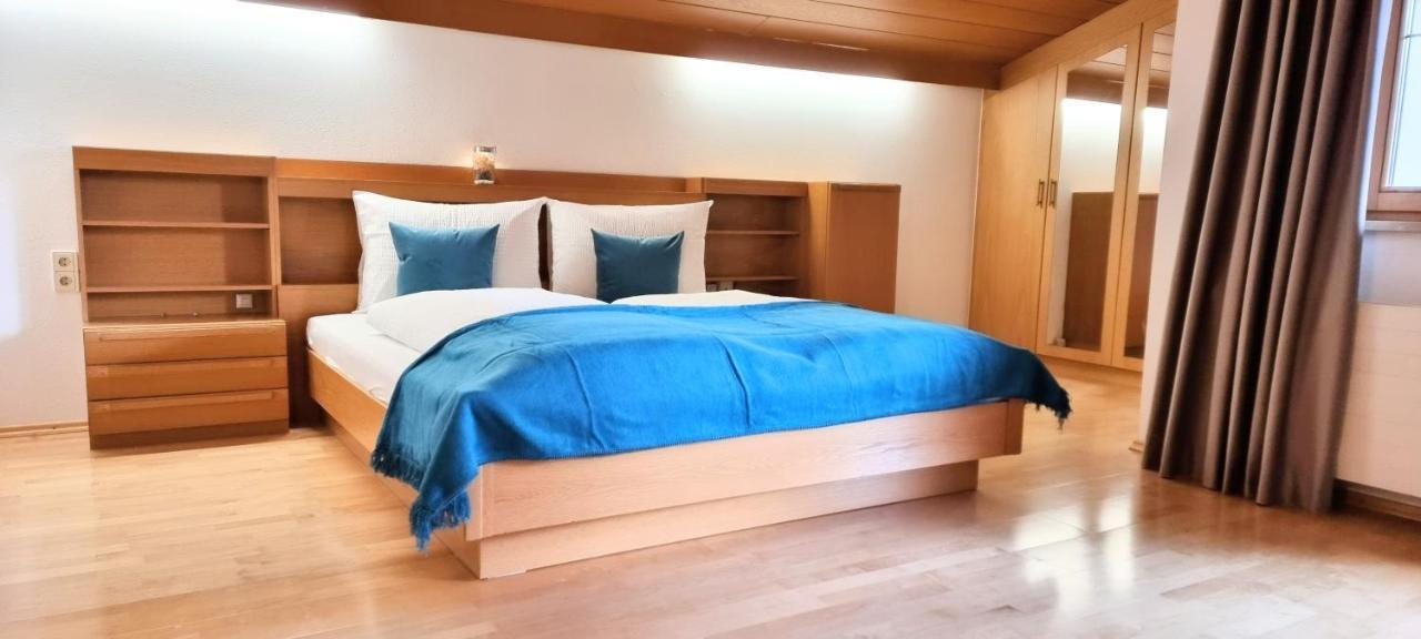 Apartment Zum Landarzt นอยชติฟ อิม ชตูไปทัล ภายนอก รูปภาพ